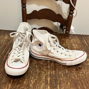 HIGH TOP WHITE CONVERSE!!! WOMENS SIZE 9 & MENS SIZE 7!! OBO!!